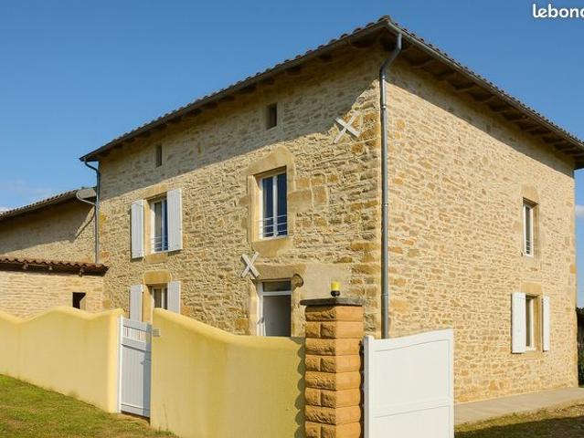Maison vente à Confolens, Nieuil