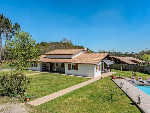 Maison vente à Arcachon, Salles