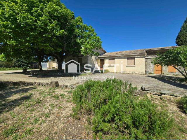 Maison vente à Carpentras, Sainte-cécile-les-vignes