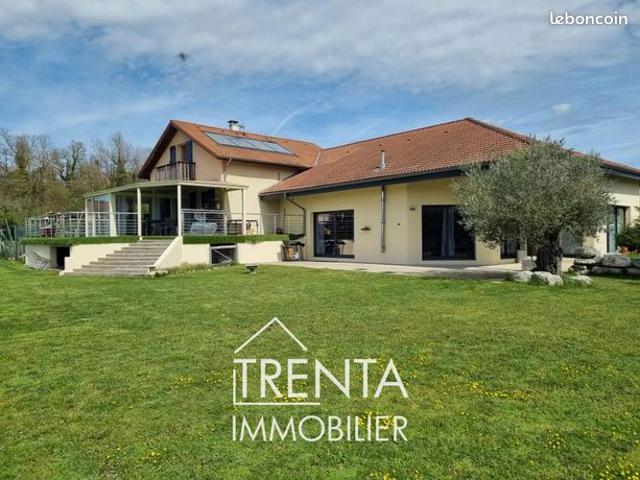 Maison vente à Vienne, Sillans