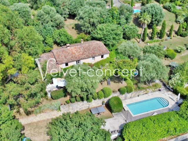 Maison vente à Grasse, Châteauneuf-grasse