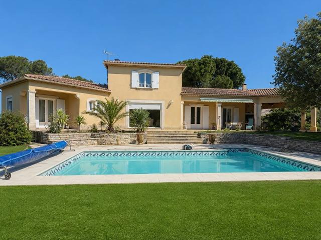 Maison vente à Nîmes, Langlade