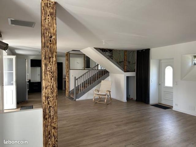 Maison vente à Oloron-Sainte-Marie, Précilhon