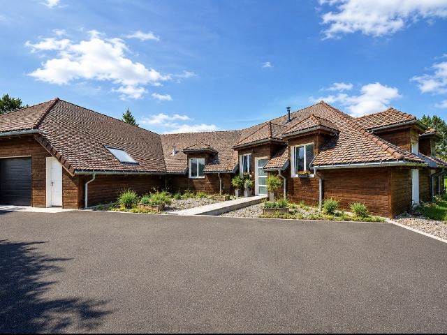 Maison vente à Zone d'activités des Pommiers Ronds, Granges-Narboz
