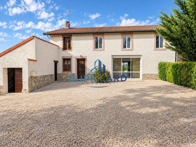 Maison vente à La Loire, Saint-Martin-d'Estréaux