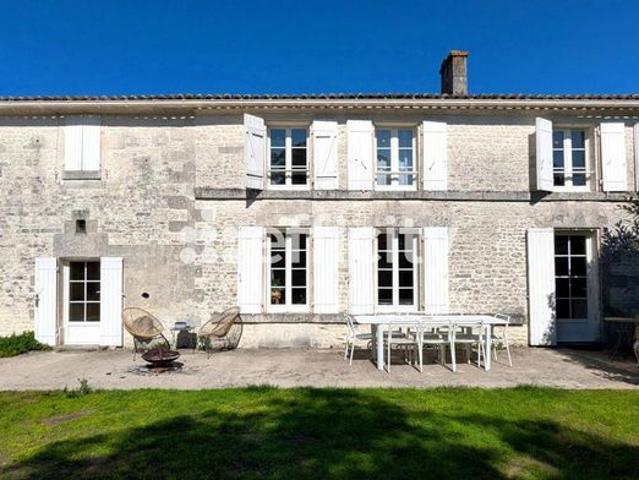 Maison vente à Cognac, Angeac-champagne