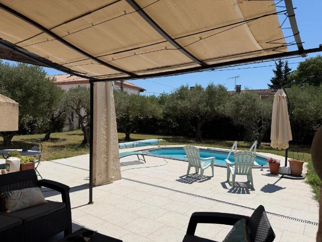 Maison vente à Nîmes, Beaucaire