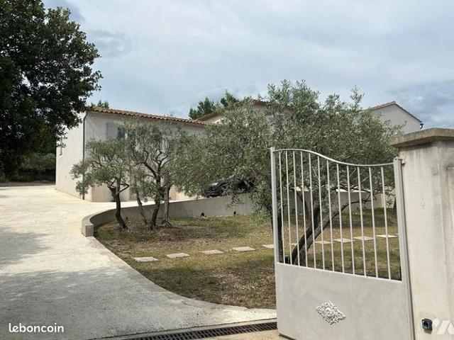 Maison vente à Apt, Lioux