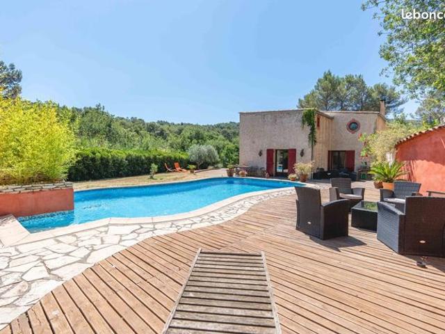 Maison vente à Aix-en-Provence, La Roque-d'anthéron