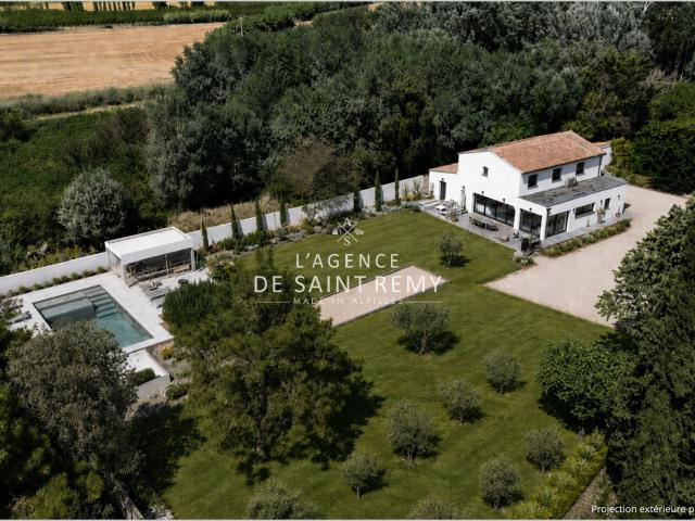 Maison vente à Arles, Saint-etienne-du-grès