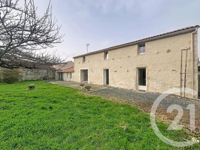 Maison vente à Fontenay-le-Comte, Les Magnils-reigniers