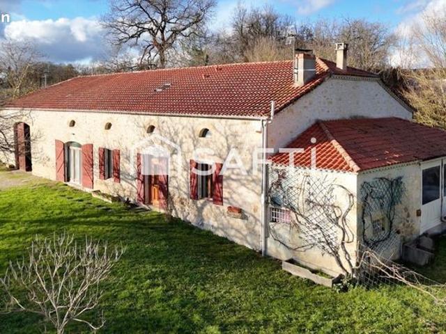 Maison vente à Nérac, Fieux