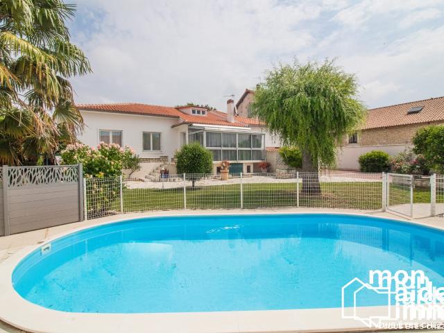 Maison vente à Confolens, Fontclaireau