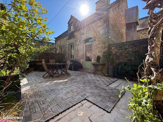 Maison vente à Dinan, Bretagne