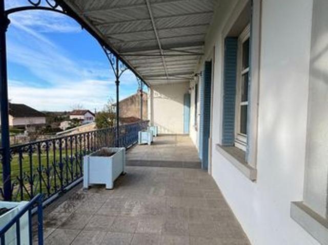 Maison vente à Lons-le-Saunier, Saint-amour