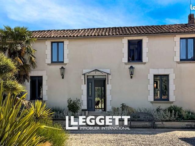 Maison vente à Confolens, Besse