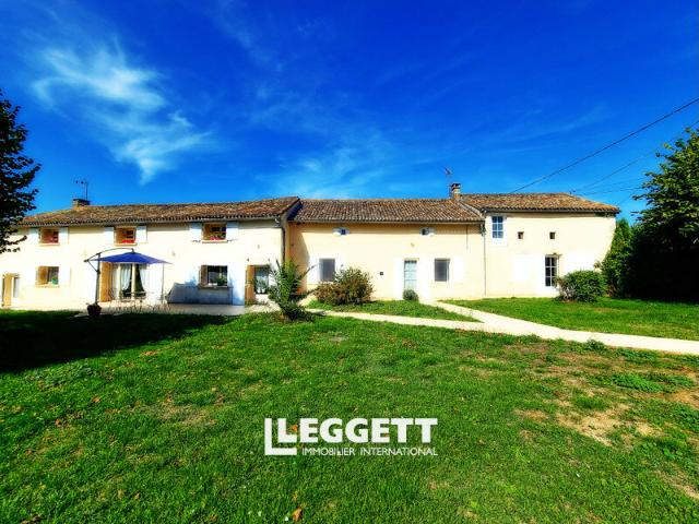 Maison vente à Montmorillon, Nouvelle-Aquitaine