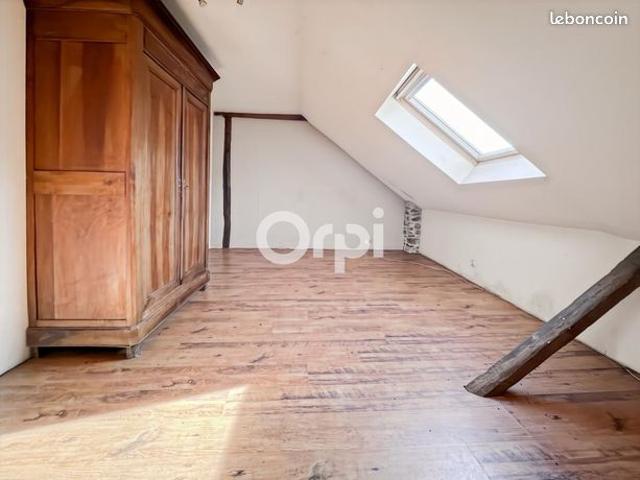 Maison vente à Oloron-Sainte-Marie, Escout