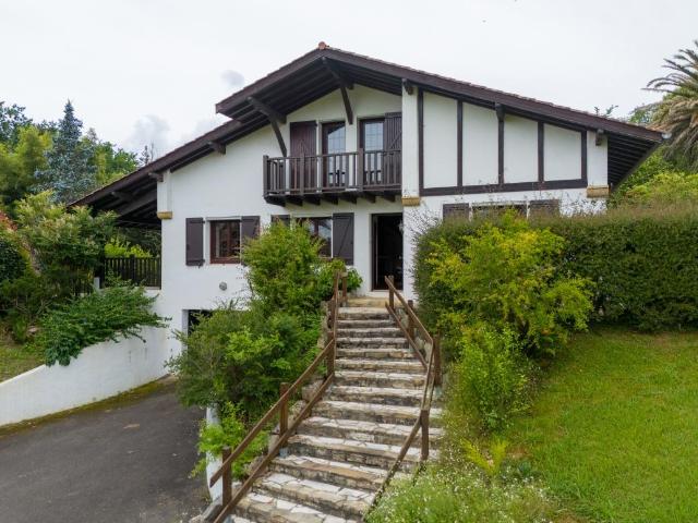 Maison vente à Bayonne, Saint-pée-sur-nivelle