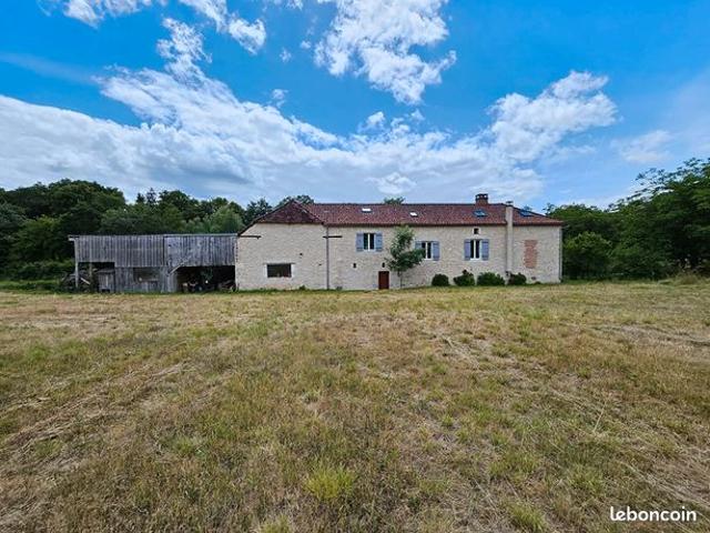 Maison vente à Nontron, Nouvelle-Aquitaine