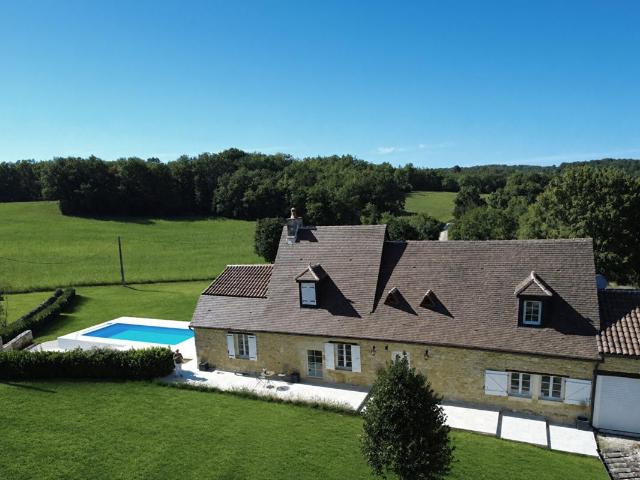 Maison vente à Bergerac, Faux