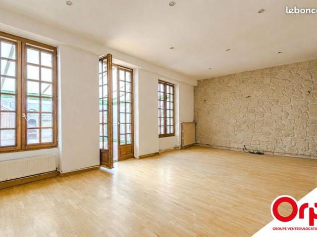 Maison vente à Vervins