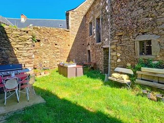 Maison vente à Villefranche-de-Rouergue, La Salvetat-peyralès