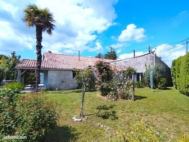 Maison vente à Saintes, Gémozac