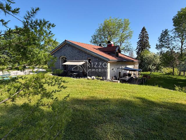 Maison vente à Saint-Claude, La Pesse