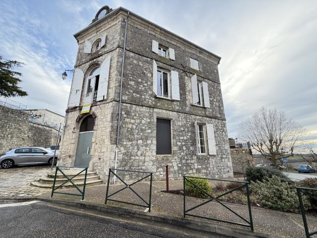 Maison vente à France métropolitaine, Laplume