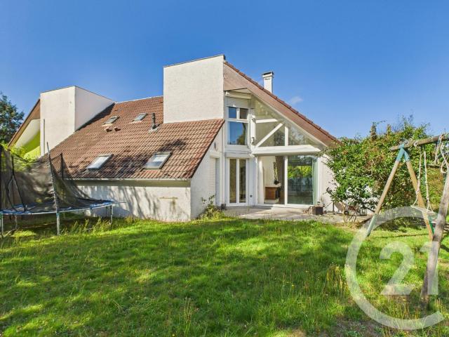 Maison vente à Versailles, Montigny-le-bretonneux