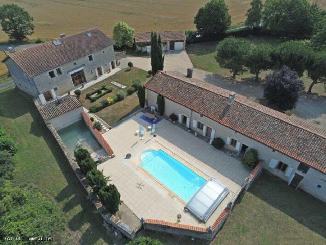 Maison vente à Montmorillon, Blanzay