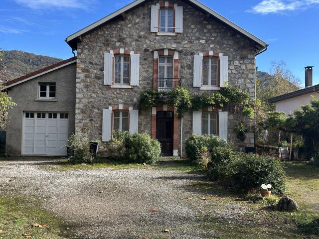 Maison vente à Foix, Montgaillard