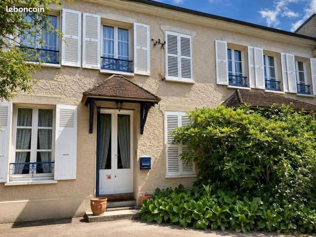 Maison vente à Créteil, Mandres-les-roses