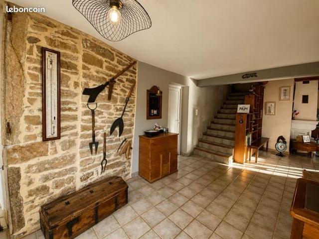 Maison vente à La Tour-du-Pin, Hières-sur-amby