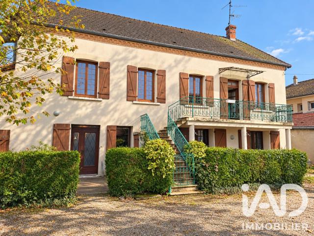 Maison vente à Bourgneuf, Ouroux-sur-Saône