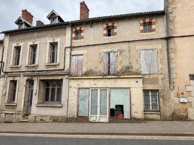 Maison vente à Montmorillon, Couhé