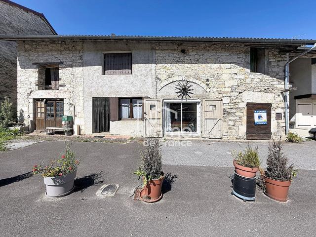 Maison vente à Nantua, Samognat