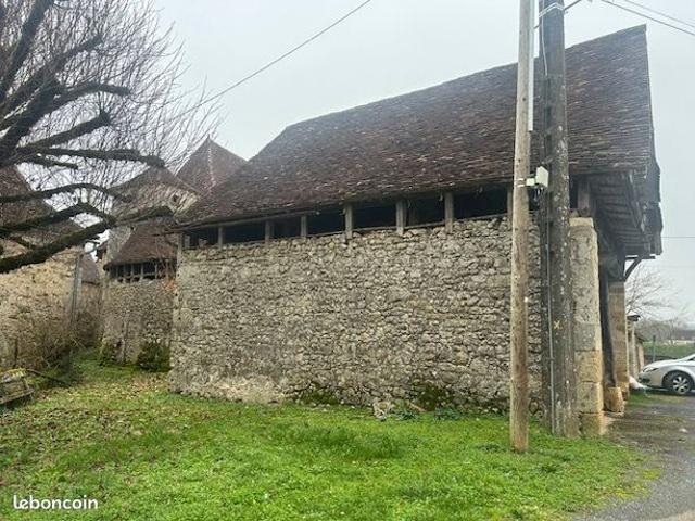 Maison vente à La Chapelle-aux-Saints, Corrèze