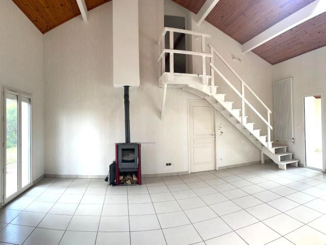 Maison vente à La Tour-du-Pin, Chamagnieu