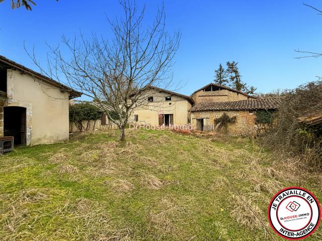 Maison vente à Saint-quentin-de-chalais
