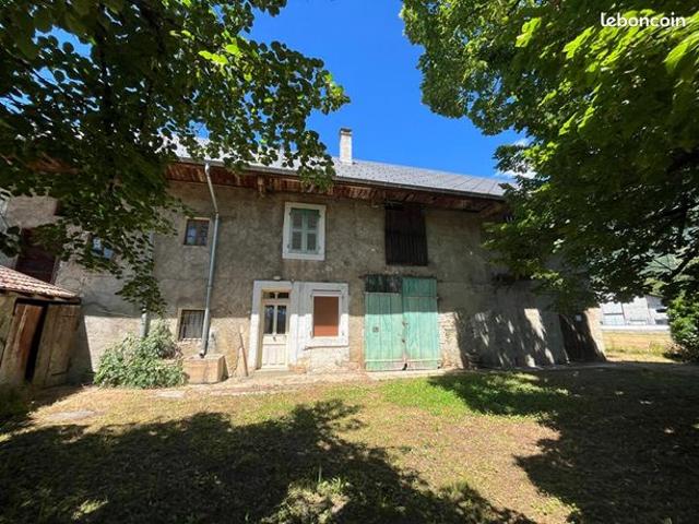 Maison vente à Chambéry, Méry