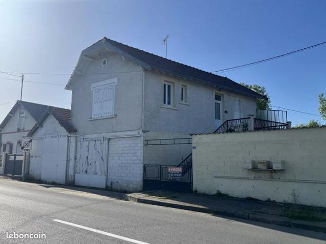 Maison vente à Saint-Amand-Montrond, Jouet-sur-l'aubois