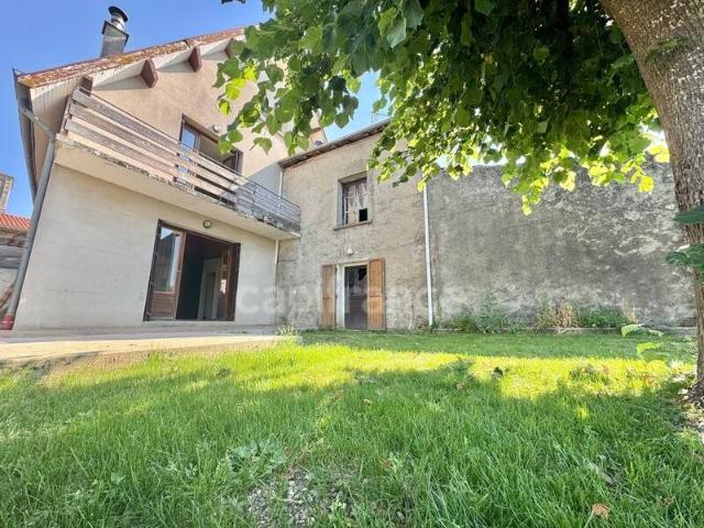 Maison vente à Champoly