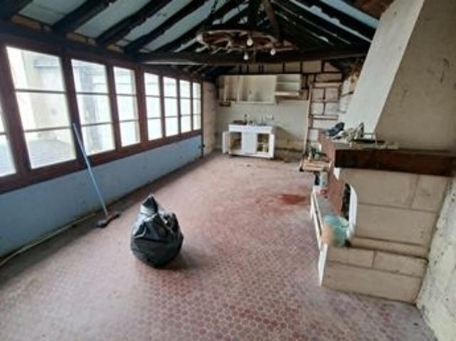 Maison vente à Saumur, Saulgé-l'hôpital