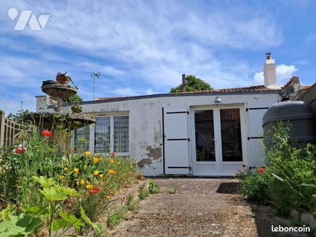 Maison vente à Niort, Bouin