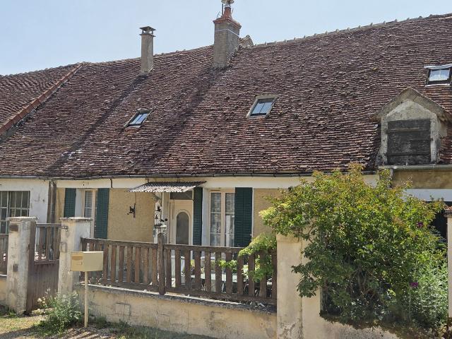 Maison vente à Cosne-Cours-sur-Loire, Arthel