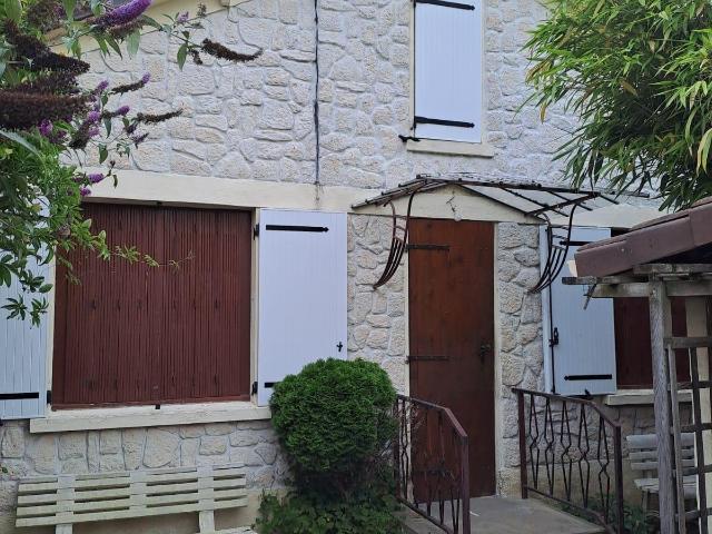 Maison vente à Ferme de Coubertin, Saint-Rémy-lès-Chevreuse