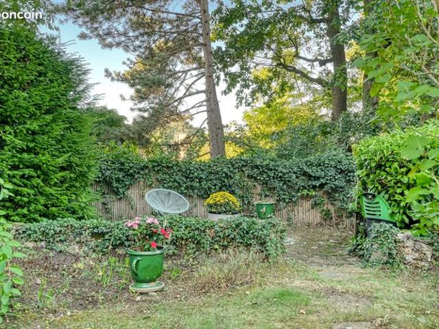 Maison vente à Versailles, La Celle-saint-cloud