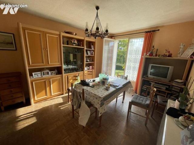 Maison vente à Guingamp, Bretagne